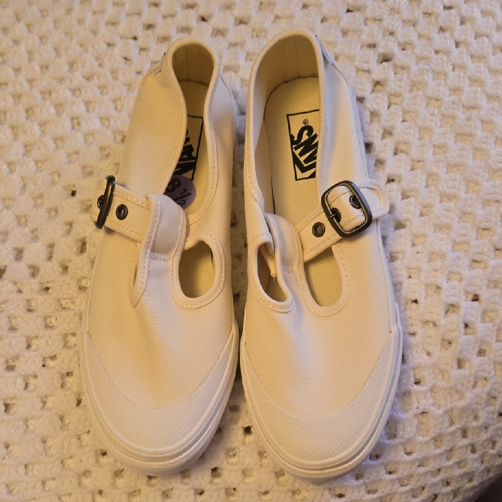 Vans Cream Canvas Sneakers with Buckle - Picture 1 of 4